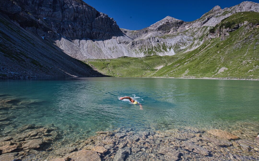 wild-swimming und alpine-swimming – was ist das? – Erlebnisse für Naturbegeisterte!